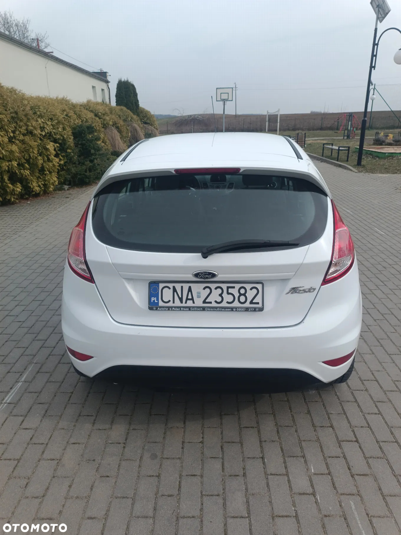 Ford Fiesta 1.25 Silver X Plus EU6 - 11