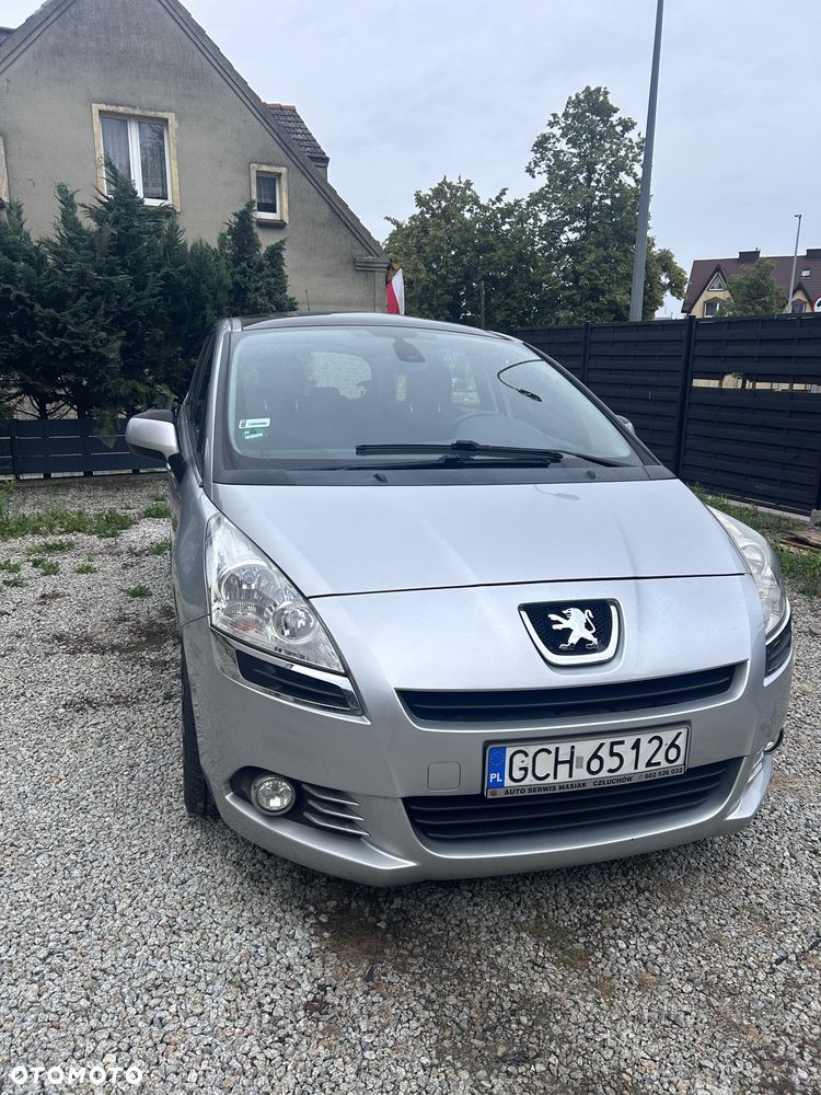 Peugeot 5008 - 1