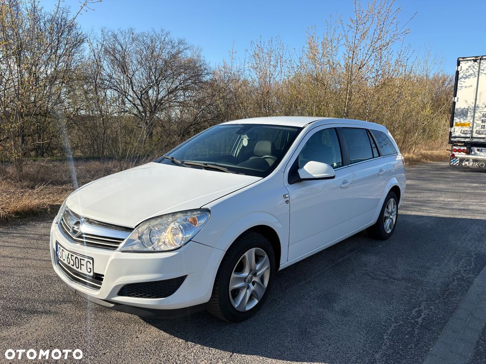 Opel Astra 1.7 CDTI DPF (119g) Edition 111 Jahre - 3