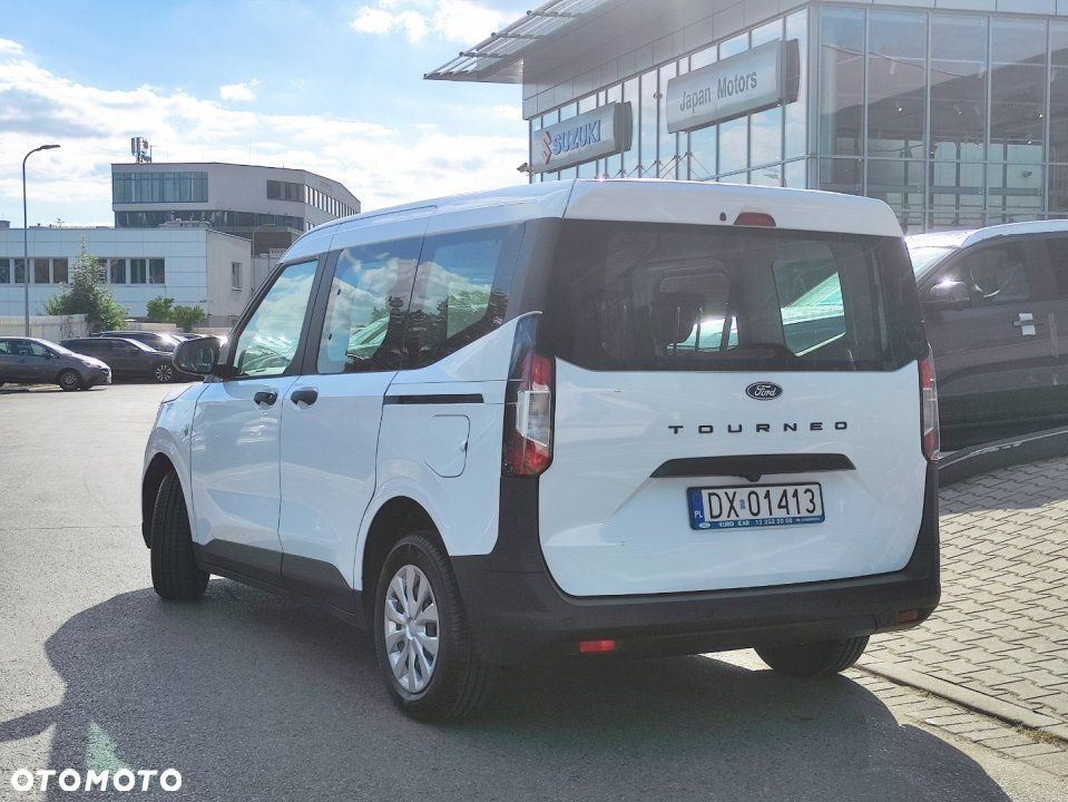 Ford Tourneo Courier - 4