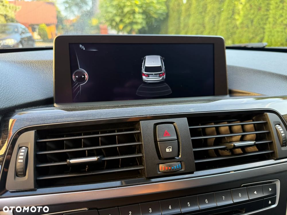 BMW Seria 3 320d Efficient Dynamics Edition Luxury Line - 33