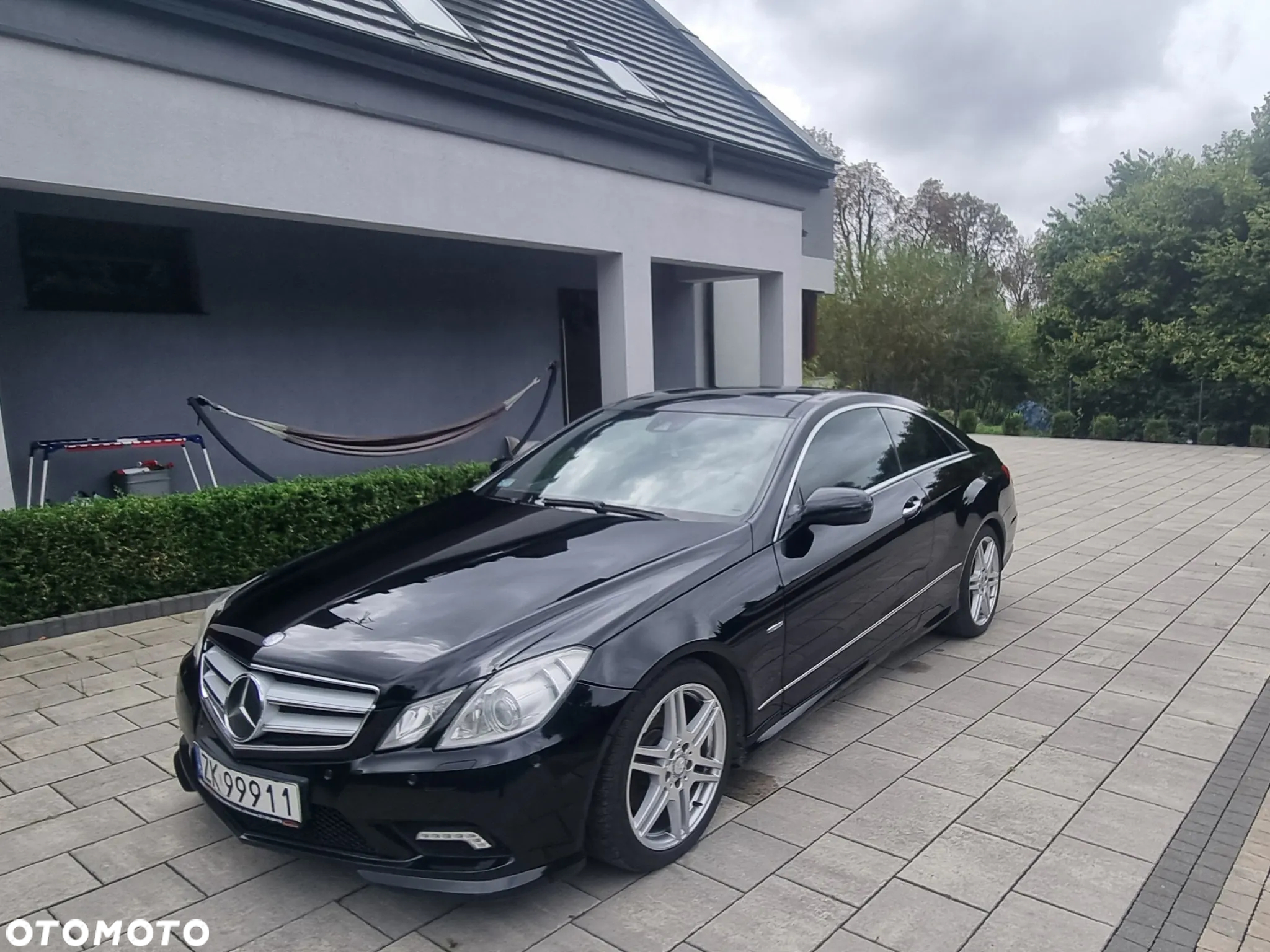 Mercedes-Benz Klasa E 350 CDI BlueEff - 2