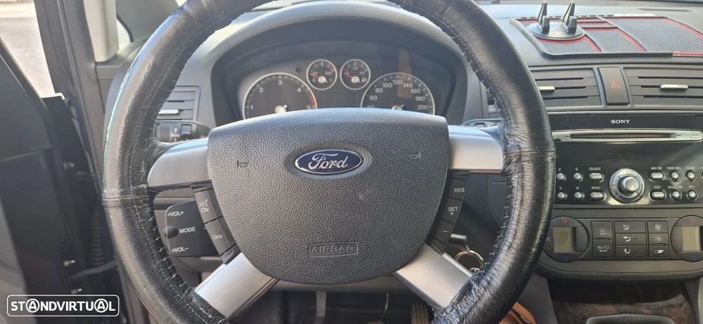 Ford Focus C-Max 1.6 TDCi Ghia - 20