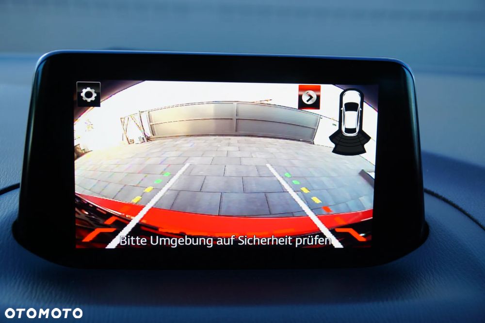 Mazda 3 SKYACTIV-D 105 Exclusive-Line - 40