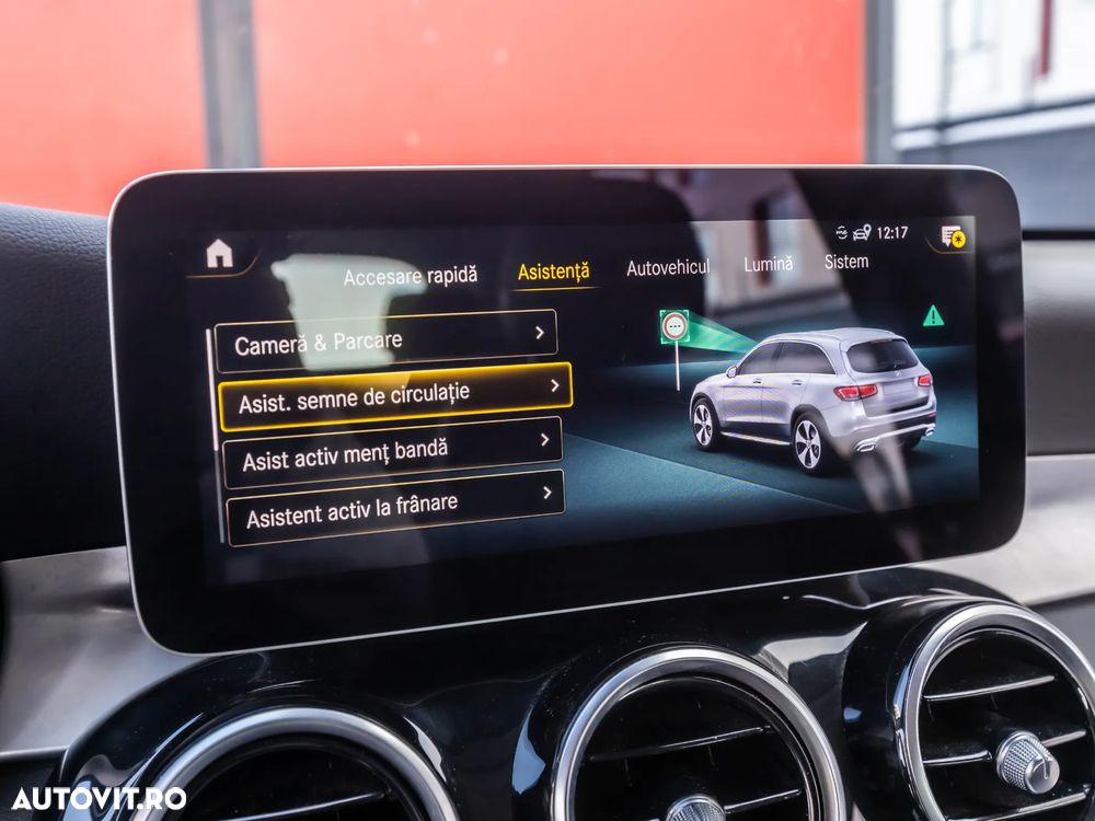 Mercedes-Benz GLC 300 de 4Matic 9G-TRONIC - 31