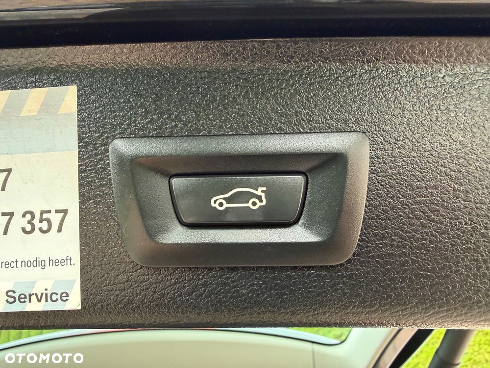 BMW X3 xDrive20d - 28
