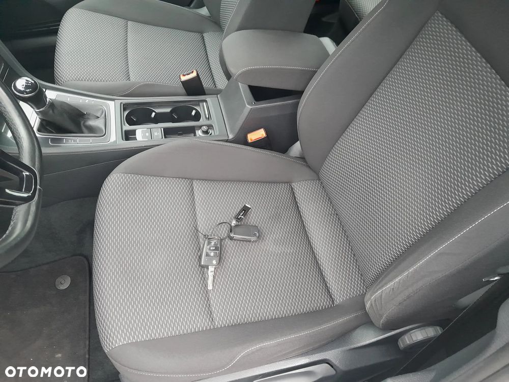 Volkswagen Golf Variant 1.6 TDI (BlueMotion Technology) Comfortline - 12