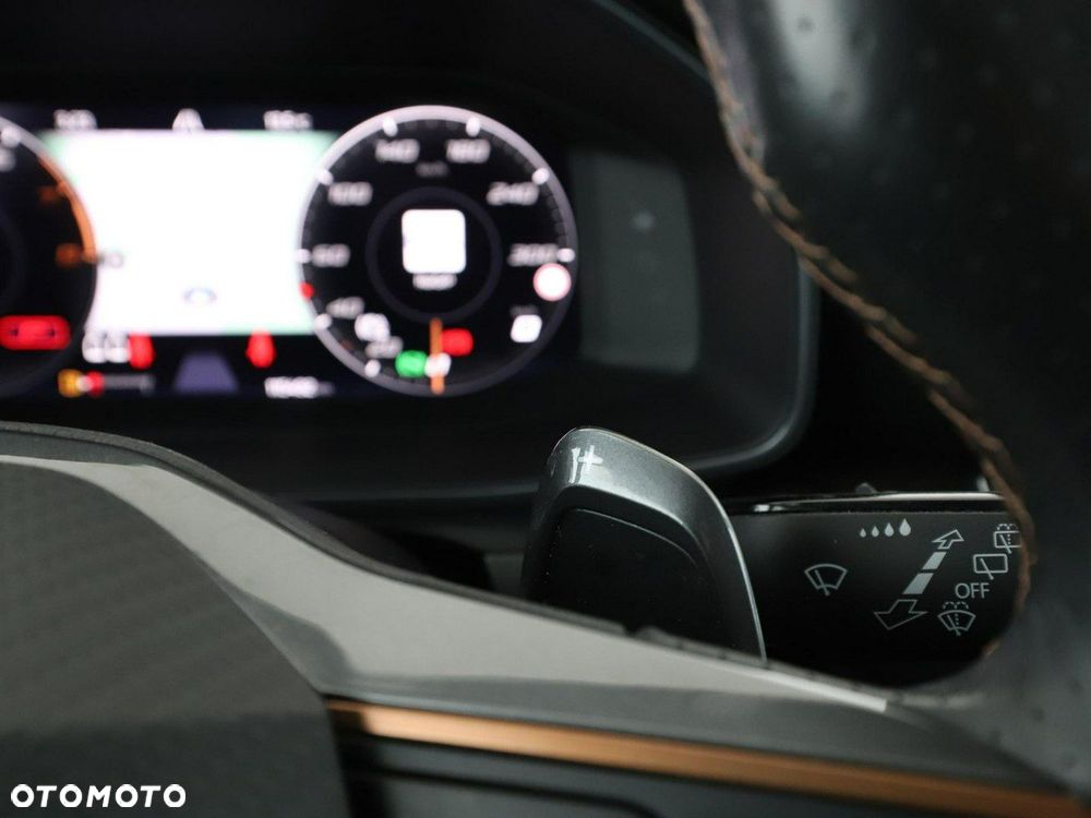 Cupra Formentor 1.5 TSI DSG - 34