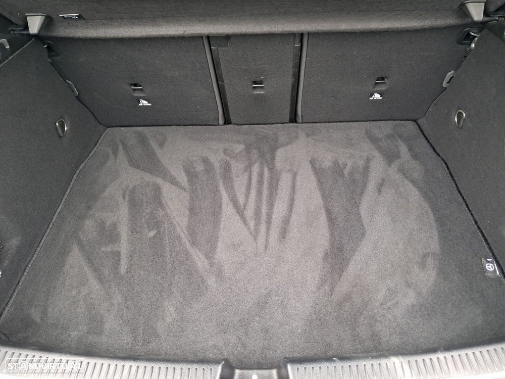 Mercedes-Benz A 180 d AMG Line Aut. - 30