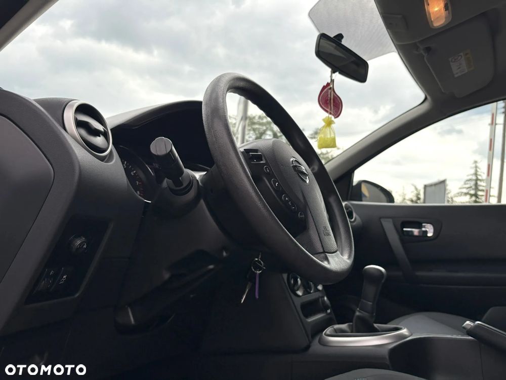 Nissan Qashqai 1.6 Acenta - 10