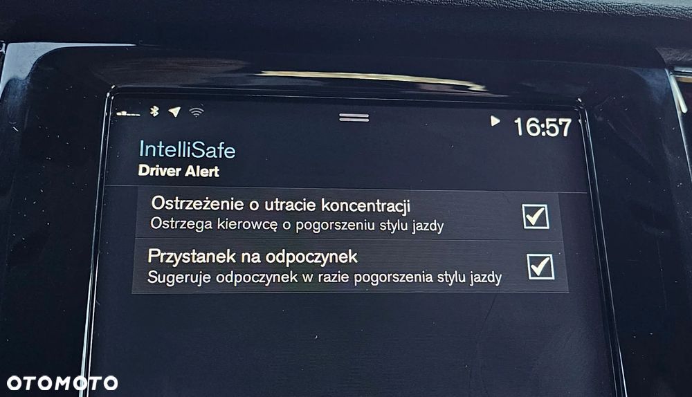 Volvo V90 D4 Geartronic Momentum Pro - 29