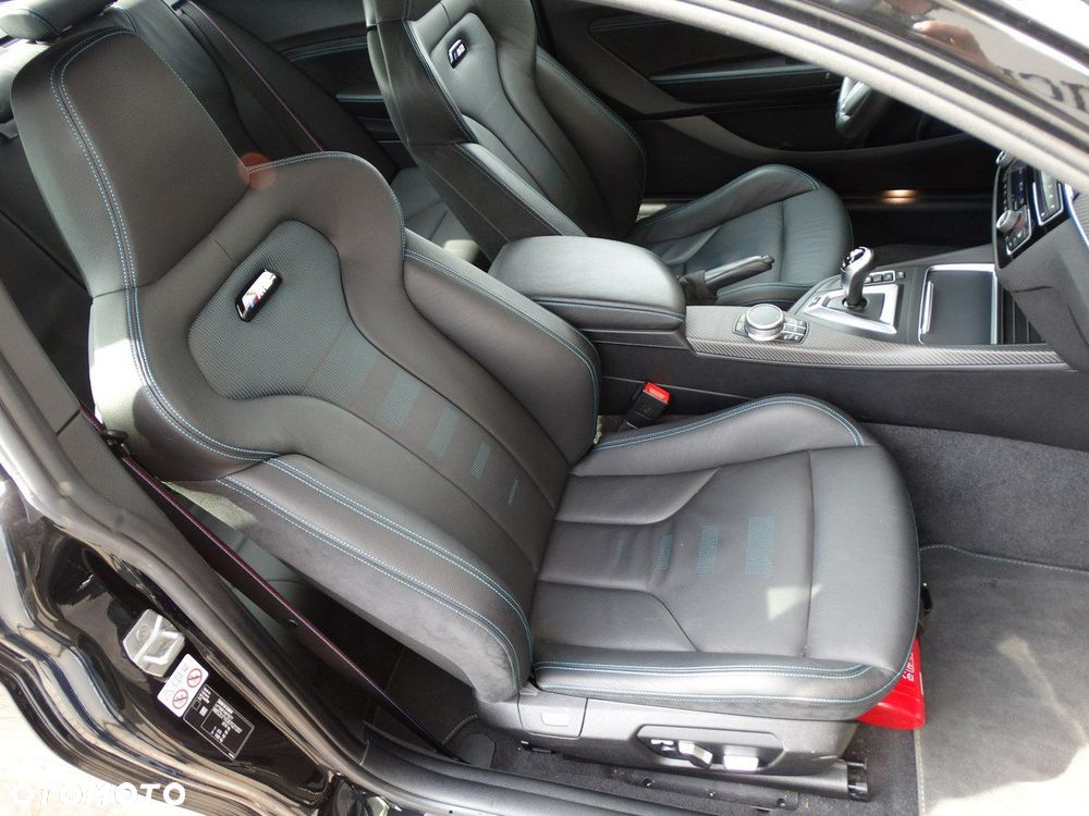 BMW M2 Competition DKG - 12