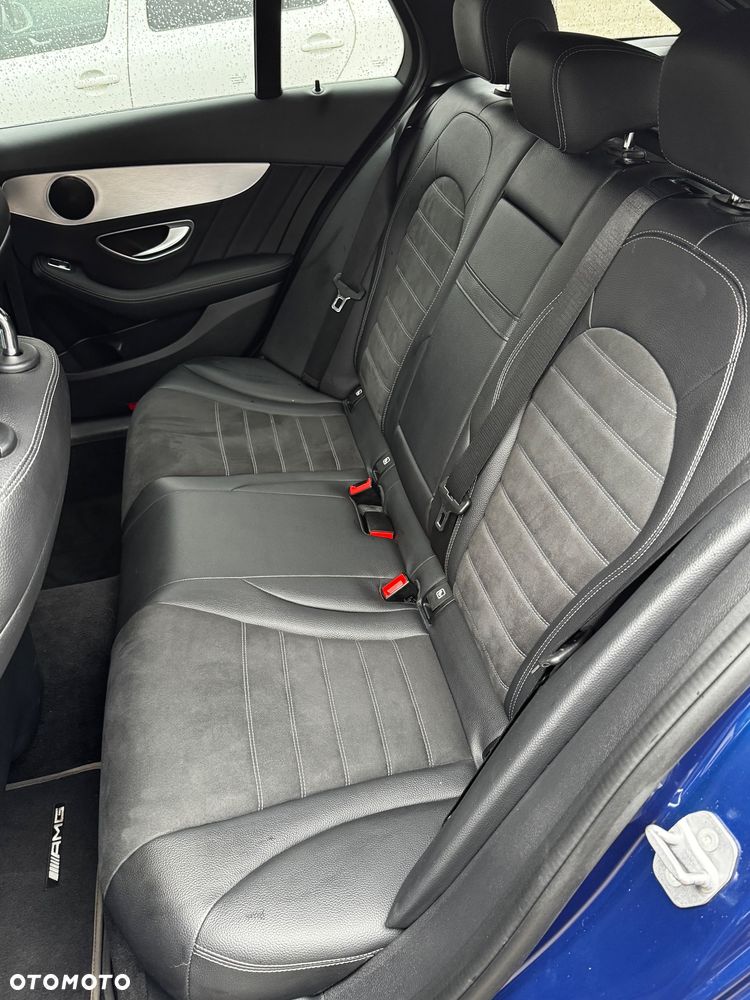 Mercedes-Benz Klasa C 300 de 9G-TRONIC AMG Line - 24
