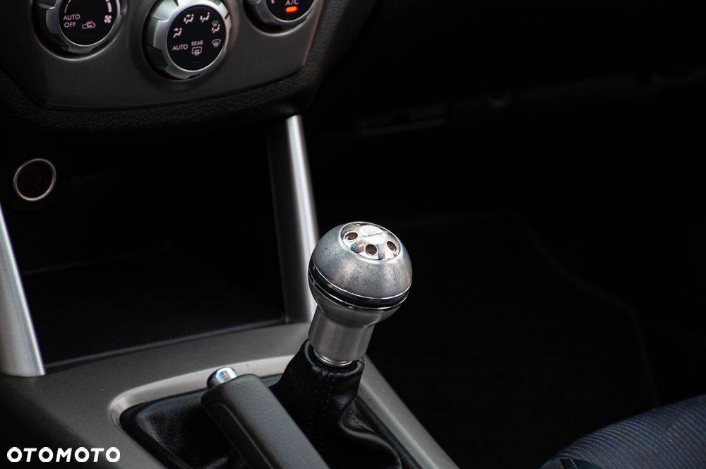 Subaru Forester 2.0X Exclusive - 35