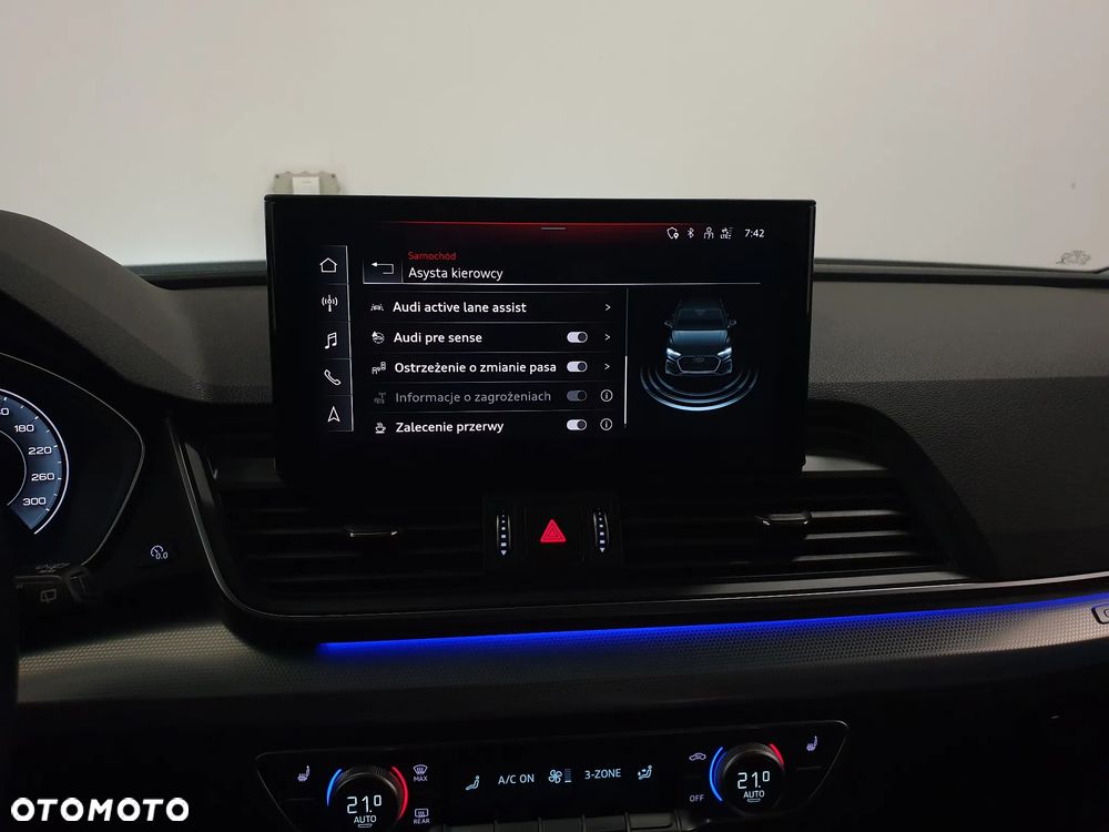 Audi Q5 40 TDI quattro S tronic S line - 24