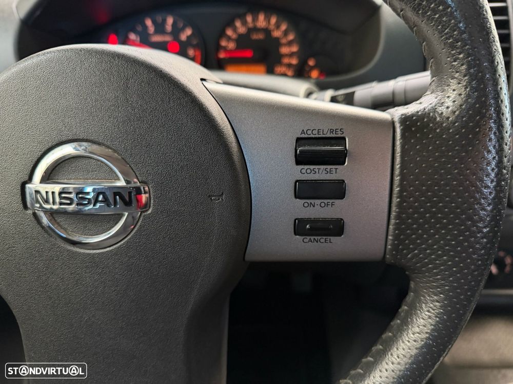 Nissan Navara 2.5 DCI CD SE 4WD - 24