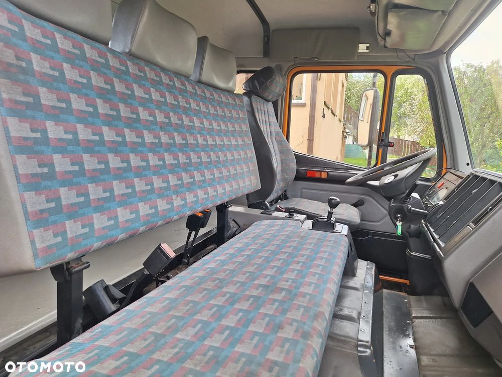 Mercedes-Benz SK 1824 - 13