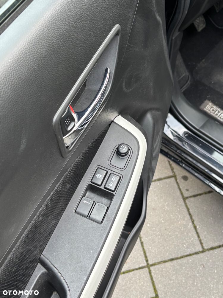 Suzuki Swift 1.2 Premium Plus - 25