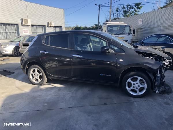 Para Peças Nissan Leaf (Ze0) - 4
