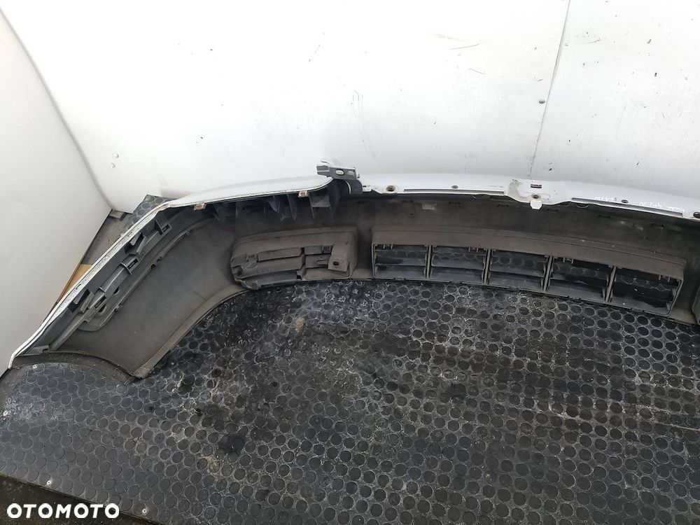 ZDERZAK PRZÓD VW GOLF IV LA7W - 3