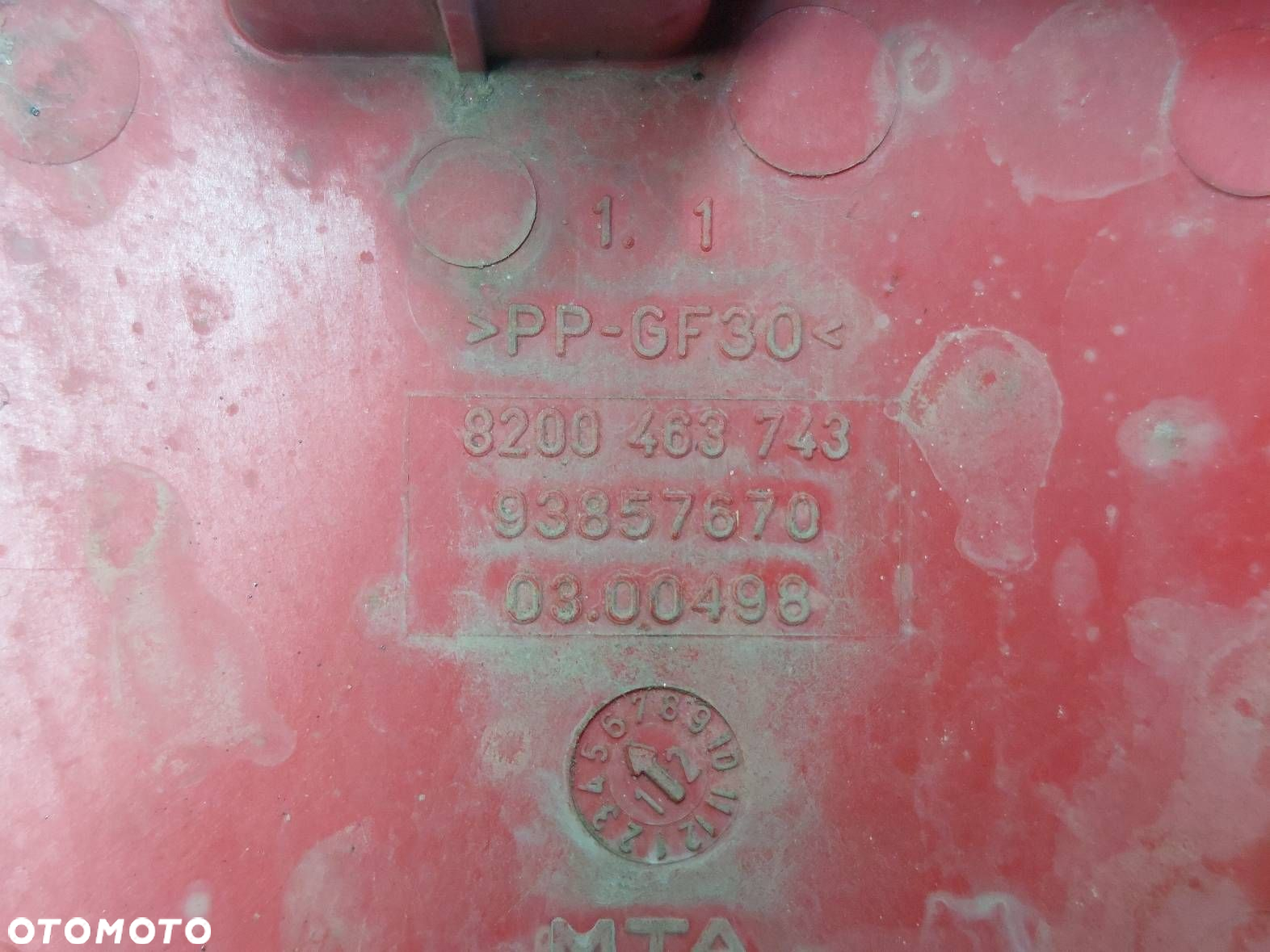 SKRZYNKA BEZPIECZNIKÓW AKUMULATORA RENAULT MASTER III 8200463743 - 4