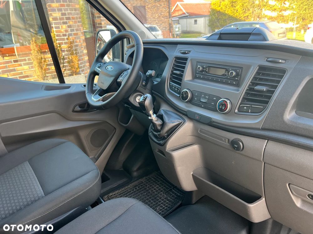 Ford Transit - 11