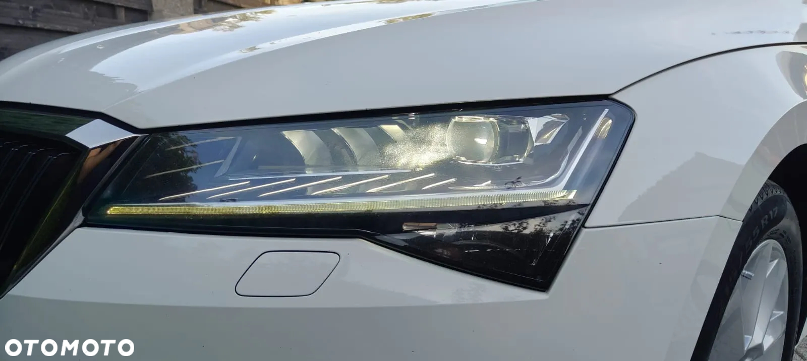 Skoda Superb 2.0 TDI Ambition DSG - 14