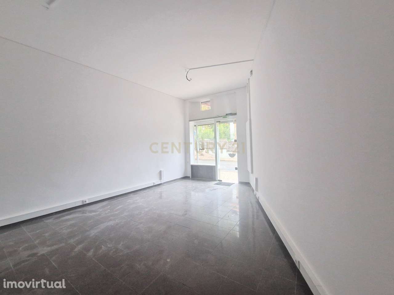 Loja para arrendamento em Carcavelos - Grande imagem: 4/10