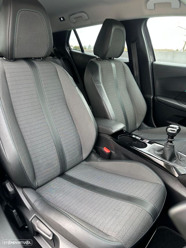 Peugeot 2008 1.5 BlueHDi Allure - 30