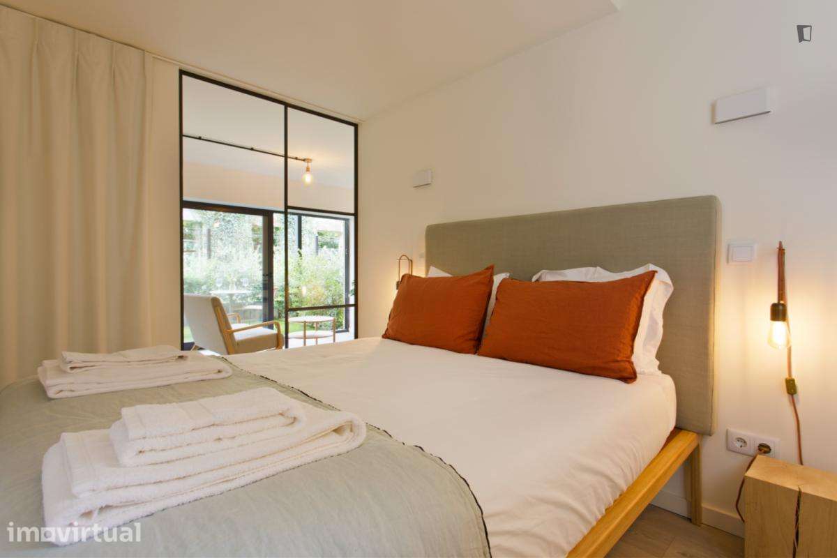 Apartamento com 1 quartos - localizado em Santo Ildefonso Porto - Grande imagem: 5/11