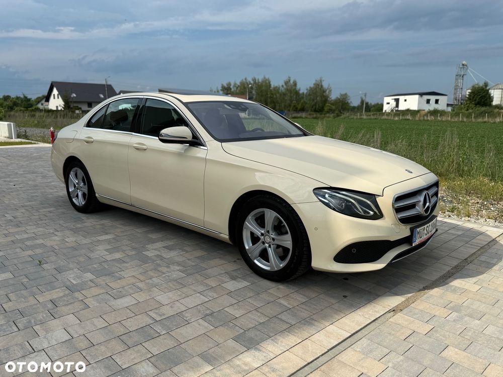 Mercedes-Benz Klasa E 220 d 9G-TRONIC Avantgarde - 12