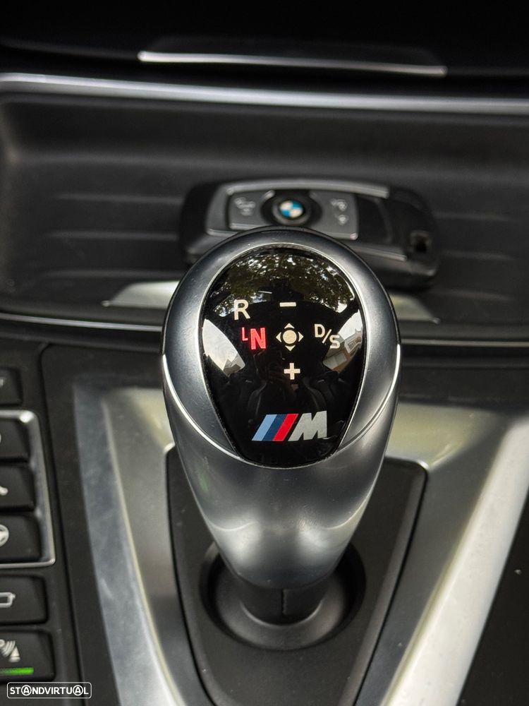BMW M4 Auto - 13