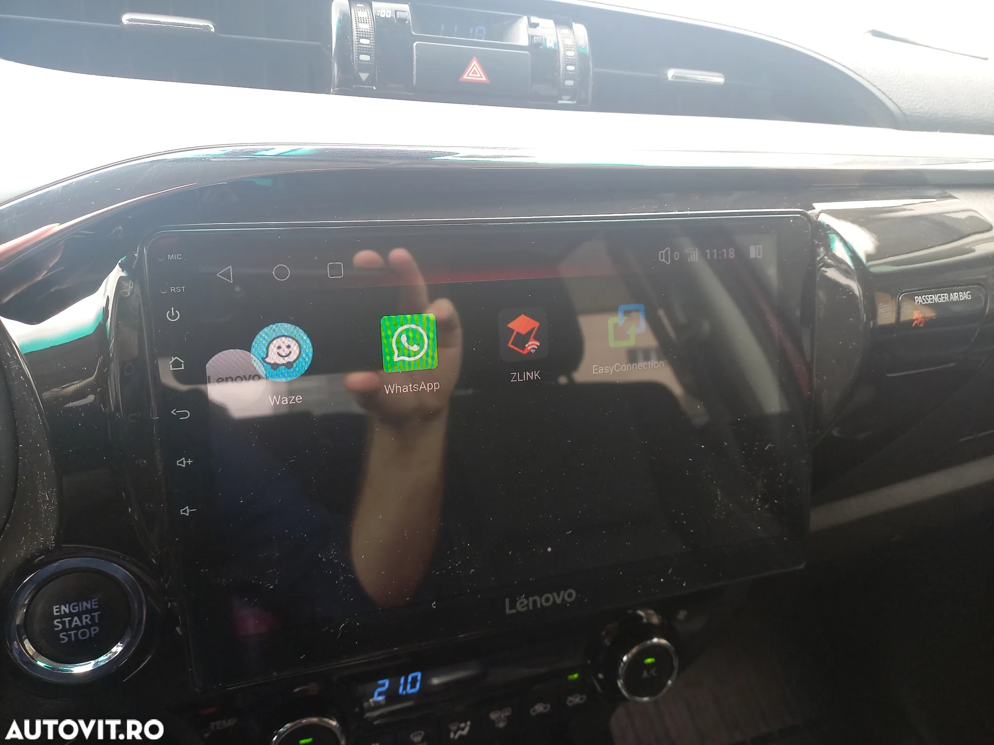 Toyota Hilux 4x4 Double Cab A/T Invincible - 12