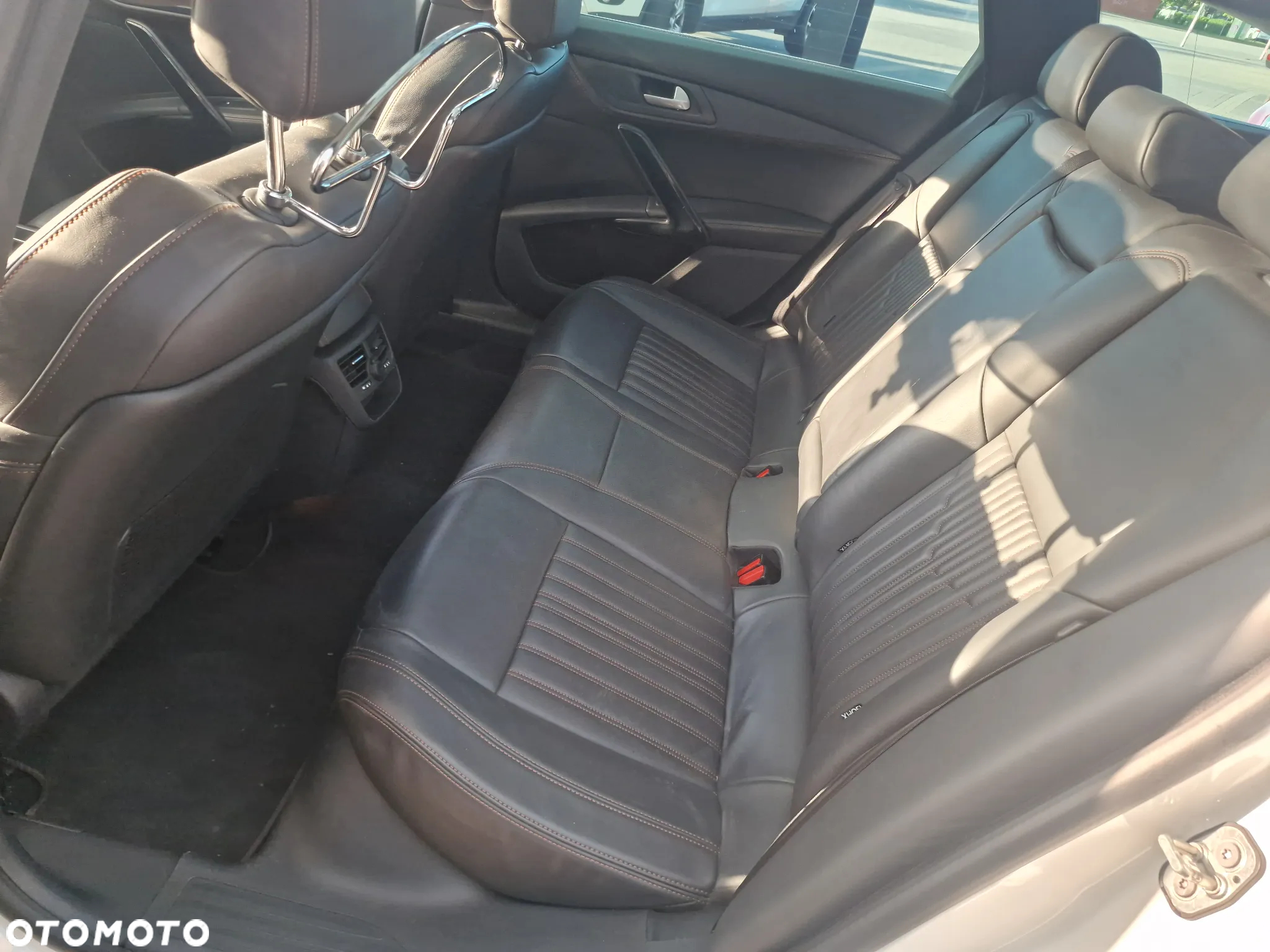 Peugeot 508 RXH 2.0 HDi HYbrid4 - 26