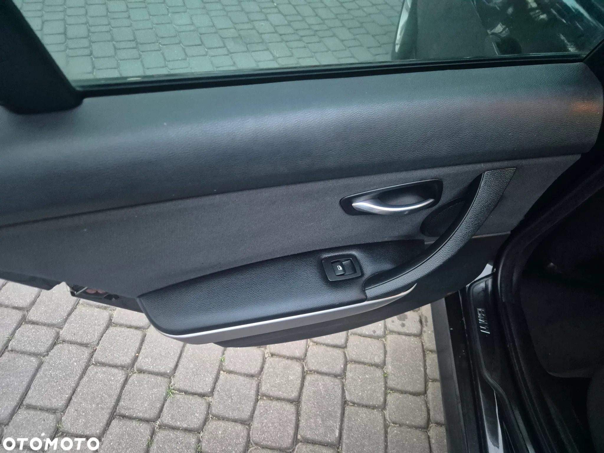 BMW Seria 3 320i - 16
