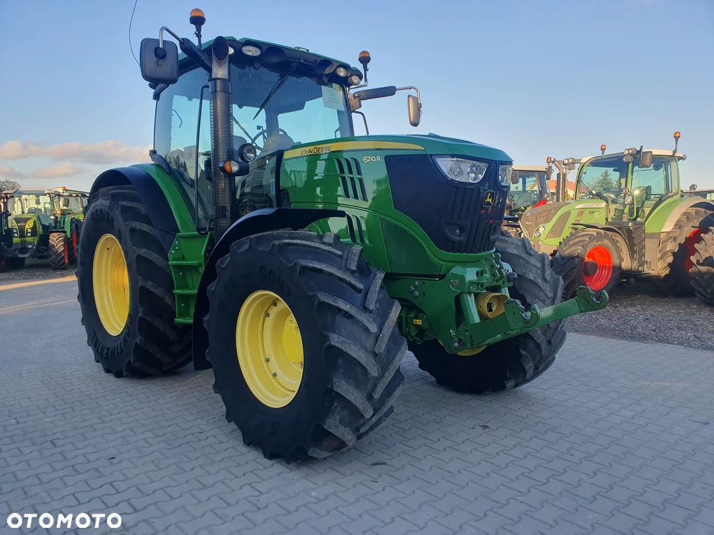 John Deere 6210 R