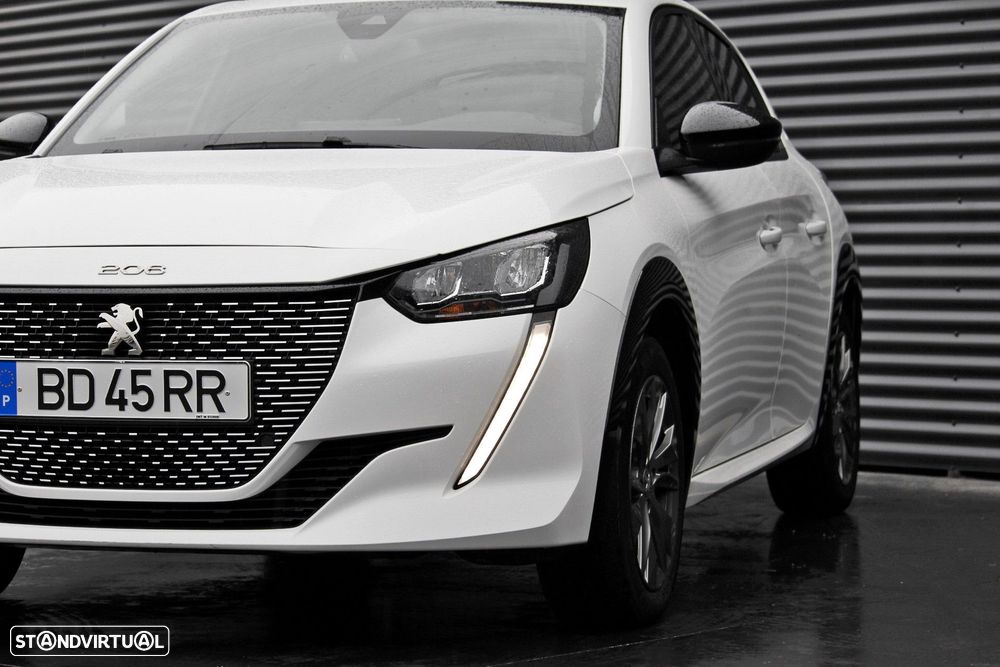 Peugeot e-208 50 kWh Allure - 3
