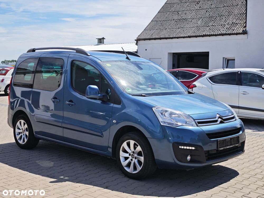 Citroën Berlingo Multispace BlueHDi 120 S&S SHINE - 4