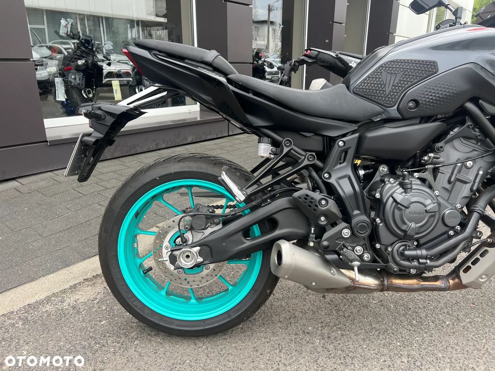 Yamaha MT - 7