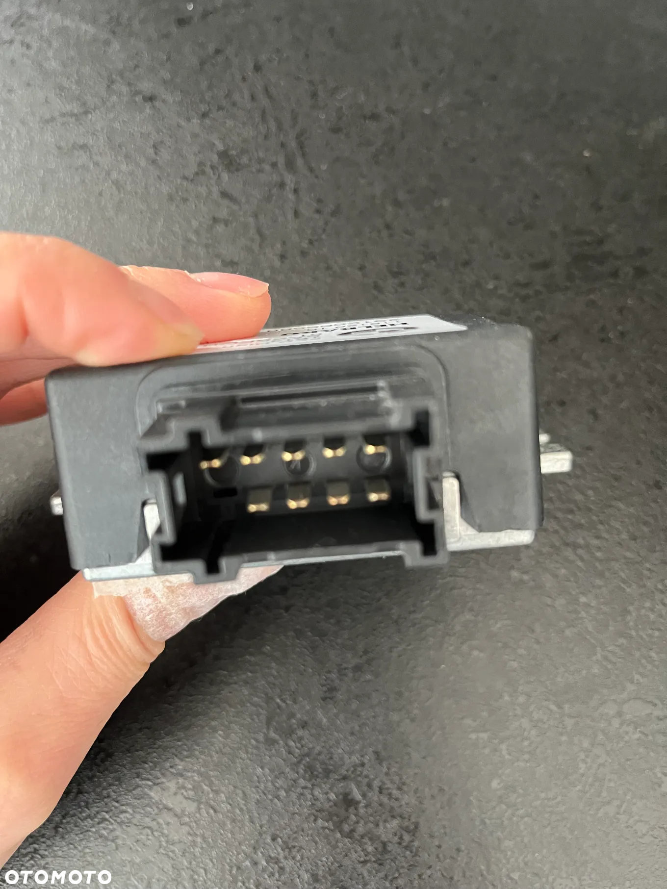 BMW 4 G22 G23 G30 G20 G11 Przekaźniki STEROWNIK MODUŁ POMPY PALIWA BMW X3 G01 4 G22 G23 G30 G20 G11 Przekaźniki STEROWNIK MODUŁ POMPY PALIWA 5A25FC9 - 3