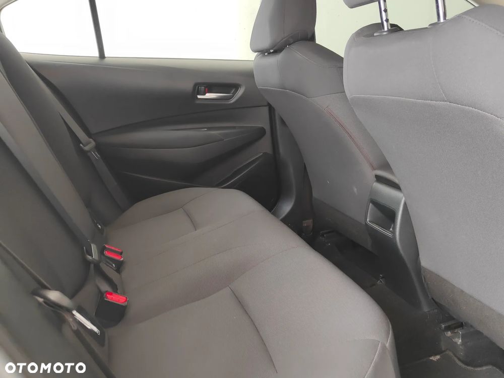 Toyota Corolla 1.6 Active - 24