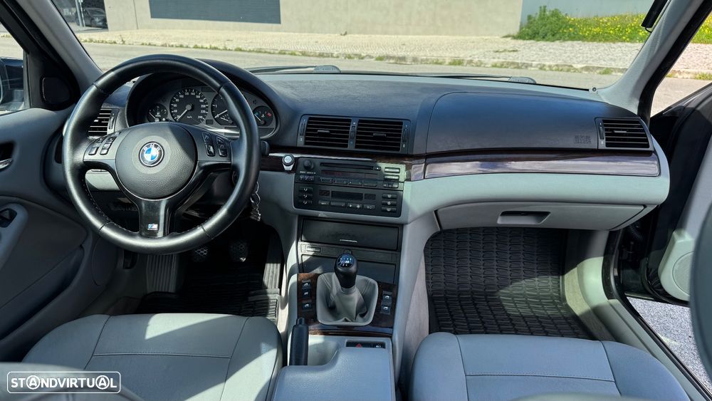 BMW 320 d Sport - 13