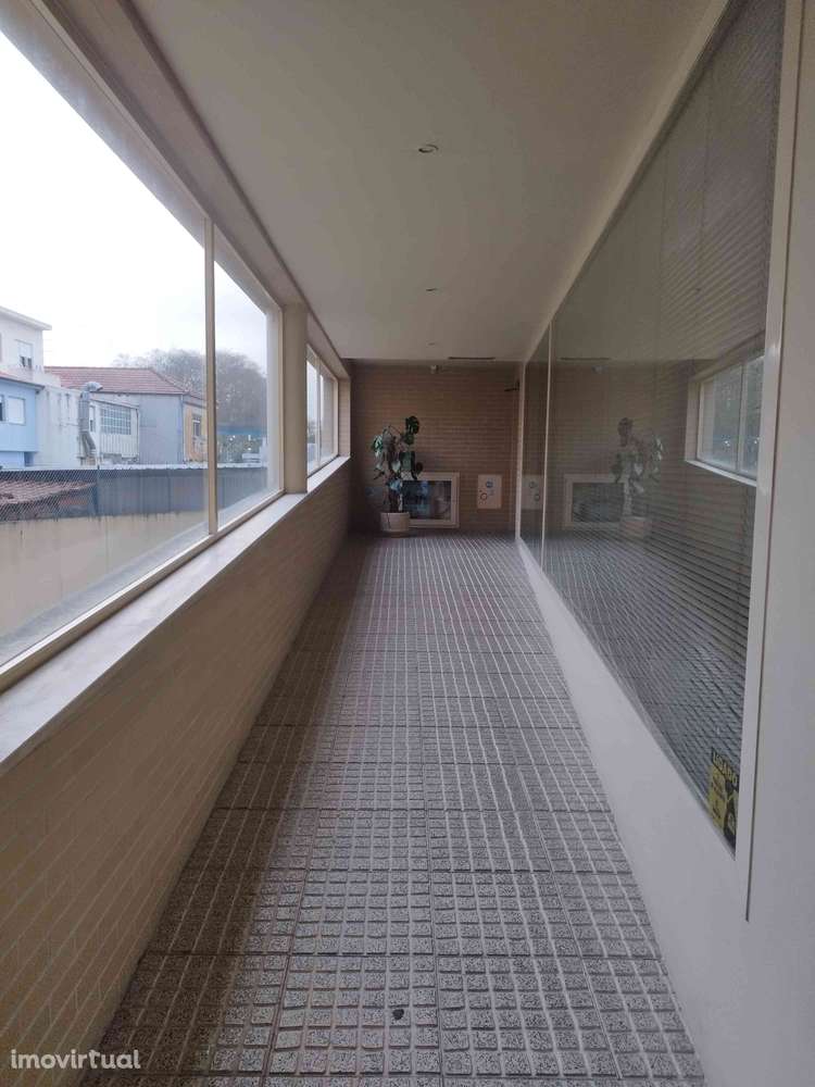 T1  Condomínio Fechado c/ Court Tênis - Grande imagem: 5/23