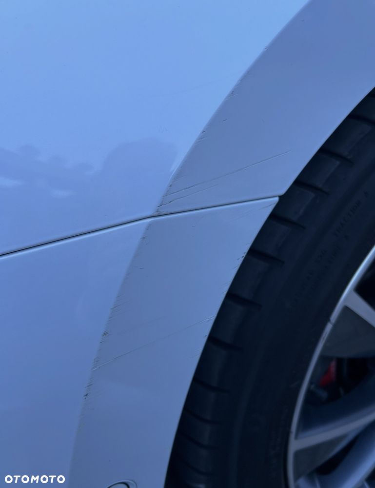 Skoda Superb 2.0 TDI L&K DSG - 10