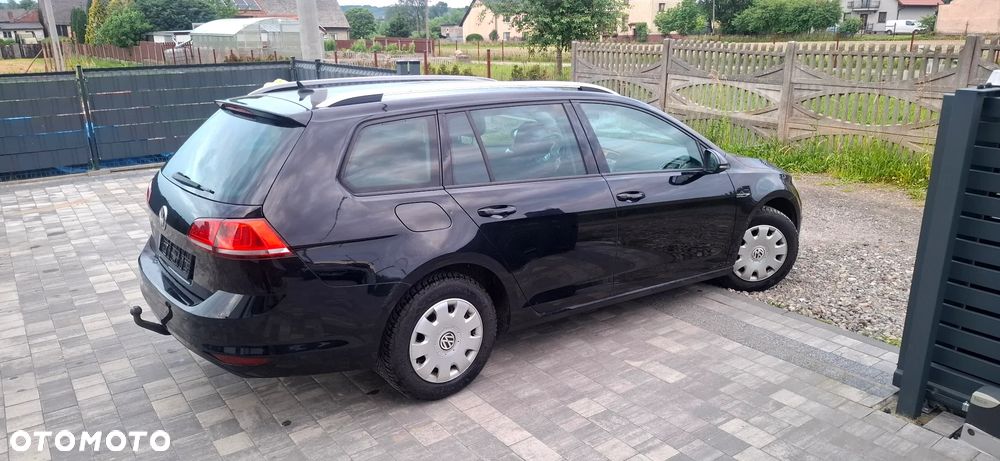 Volkswagen Golf 1.6 TDI BlueMotion Technology Lounge - 3