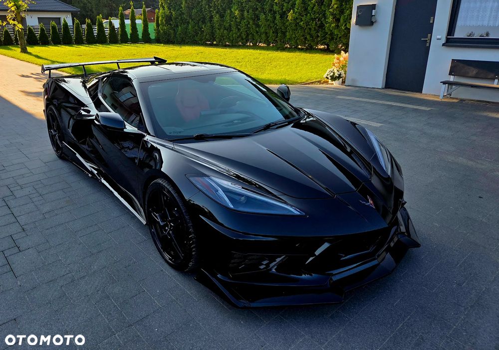 Chevrolet Corvette - 2