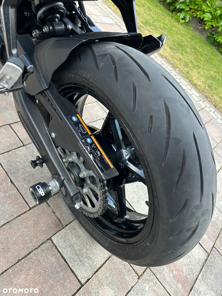 Kawasaki Z 650 - 7
