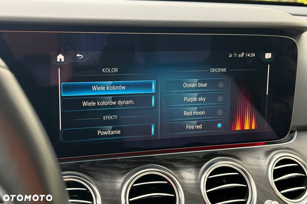 Mercedes-Benz Klasa E 220 d 4-Matic AMG - 28