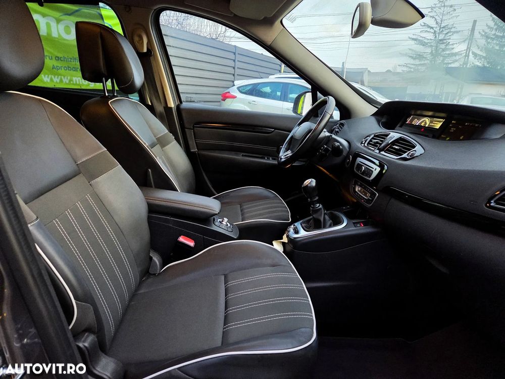 Renault Grand Scenic 1.6 dCi Stop&Start Energy Privilege - 7