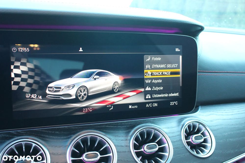 Mercedes-Benz Klasa E AMG 53 4Matic+ AMG Speedshift TCT-9G - 34
